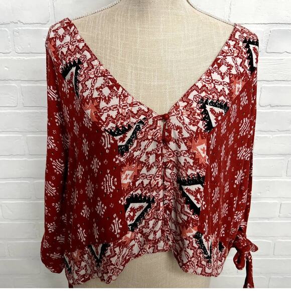 Storia Tops - Storia Tribal Pattern Oversized Loose Fit Crop Style Top Tie Sleeves- sz s/m
